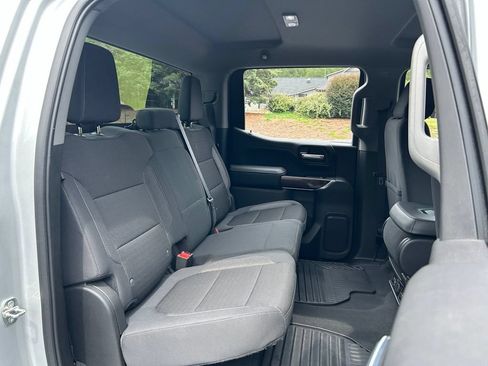 Used 2020 GMC Sierra 1500 SLE w/ SLE Value Package RWD image 39