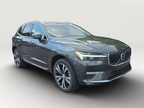 Used 2022 Volvo XC60 B6 Inscription w/ Advanced Package AWD/4WD image 3