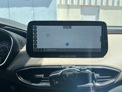 Used 2021 Hyundai Santa Fe Limited image 32