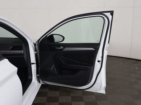 Used 2024 Volkswagen Jetta Sport FWD image 16