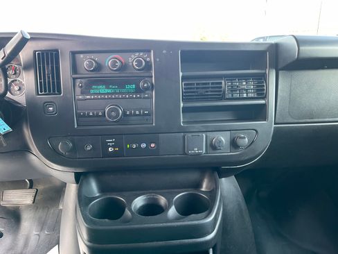 Used 2023 GMC Savana 3500 w/ Power Convenience Package image 15