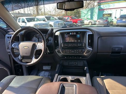 Used 2014 Chevrolet Silverado 1500 LTZ Z71 image 11