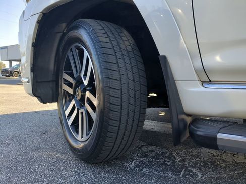 Used 2018 Toyota 4Runner Limited image 36