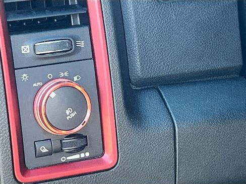 Used 2017 RAM 1500 Rebel image 10