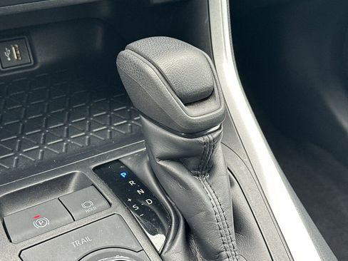 Certified 2025 Toyota RAV4 XLE image 35