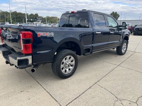 Used 2024 Ford F250 Lariat w/ Chrome Package image 16