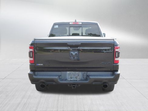 Used 2020 RAM 1500 Limited w/ Black Appearance Package AWD/4WD image 6