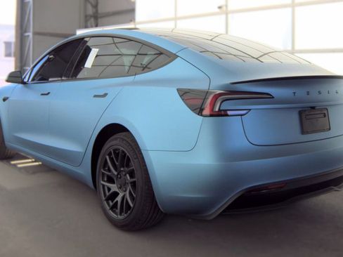 Used 2025 Tesla Model 3 Long Range RWD image 3