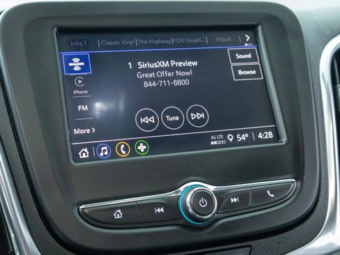 Certified 2022 Chevrolet Equinox LS AWD/4WD image 17