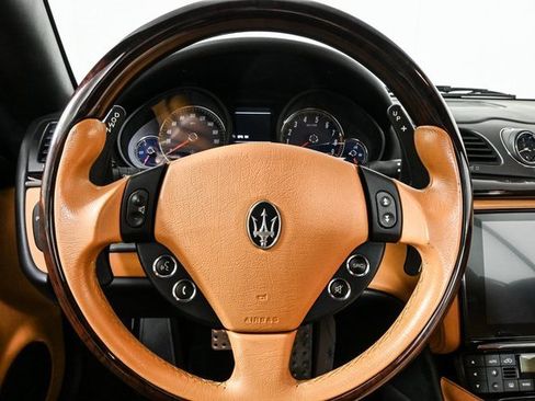 Used 2018 Maserati GranTurismo Sport image 11
