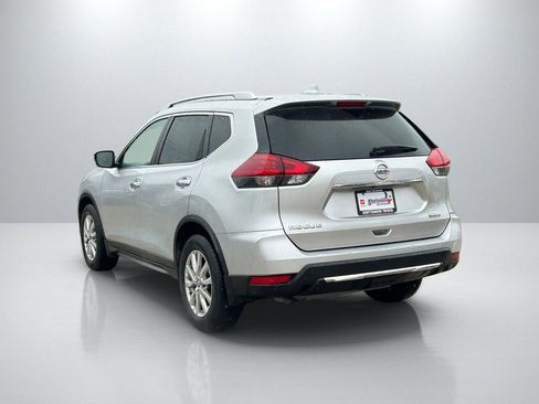 Used 2019 Nissan Rogue S w/ Special Edition Package FWD image 7