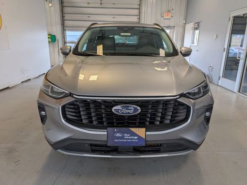 Used 2024 Ford Escape Platinum AWD/4WD image 8