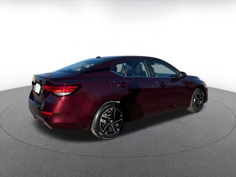 Used 2025 Nissan Sentra SV image 14