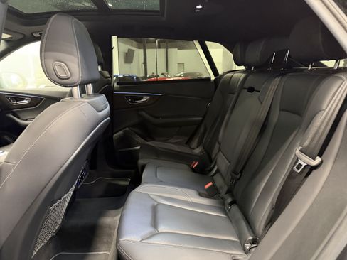 Used 2020 Audi Q8 Prestige w/ Prestige Package AWD/4WD image 15