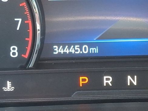 Certified 2022 Ford Explorer XLT w/ Equipment Group 202A image 19