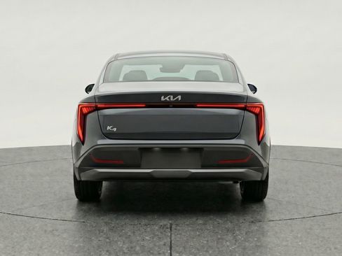 Used 2025 Kia K4 LXS FWD image 7