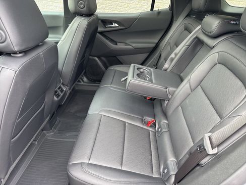 New 2026 Chevrolet Equinox LT w/ Convenience Package II image 18