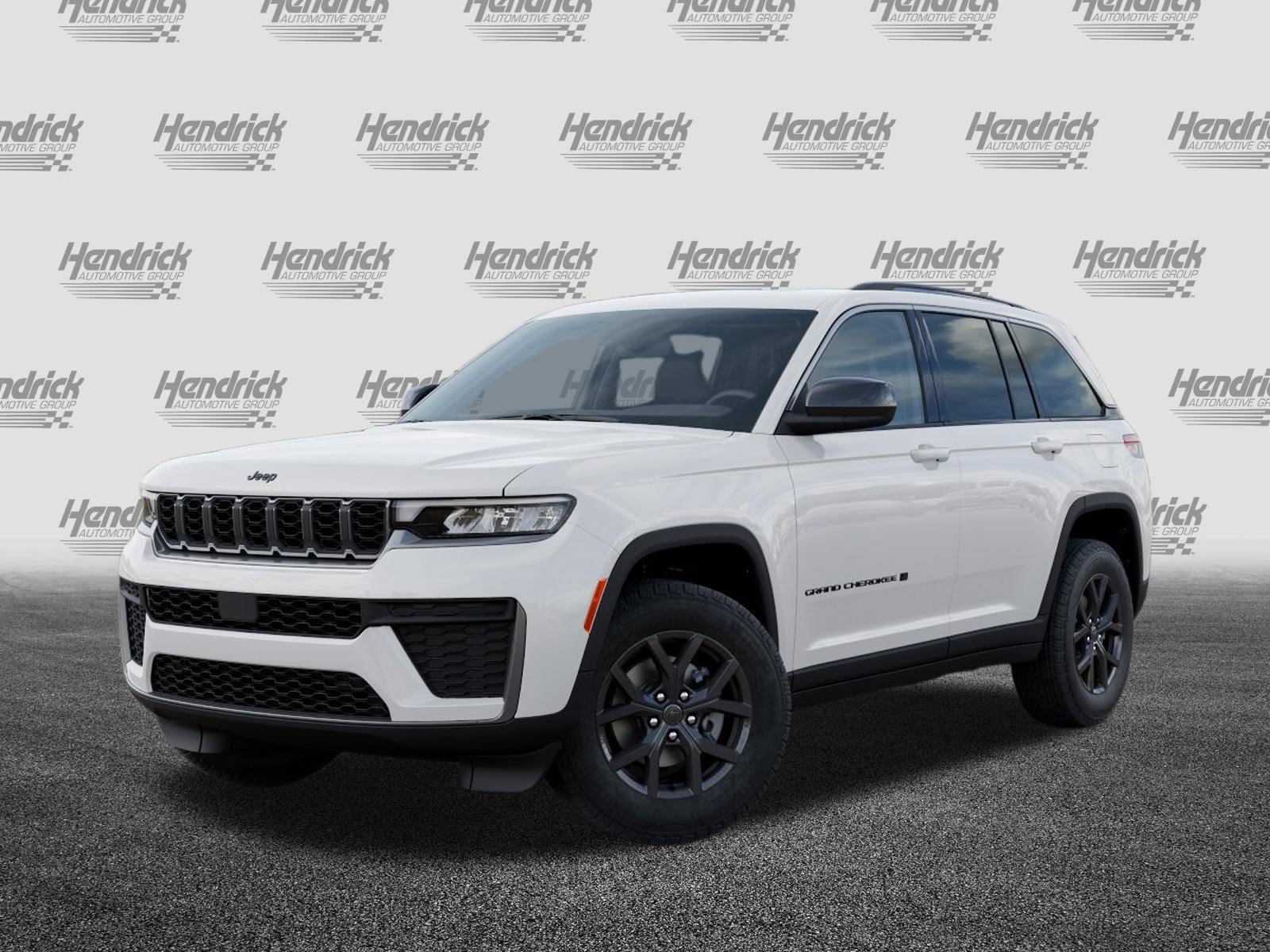 New 2027 Jeep Grand Cherokee Altitude RWD image 2