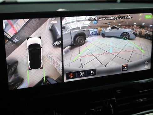 New 2026 Nissan Pathfinder SL w/ SL Premium Package image 14