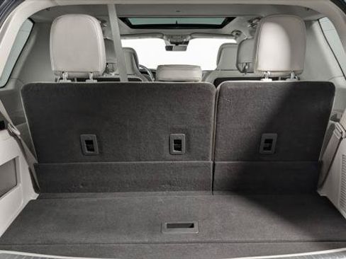 Used 2018 Lincoln Navigator Reserve w/ Technology Package AWD/4WD image 21