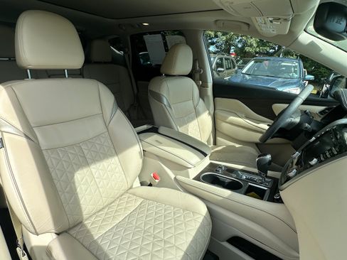 Used 2019 Nissan Murano Platinum AWD/4WD image 10