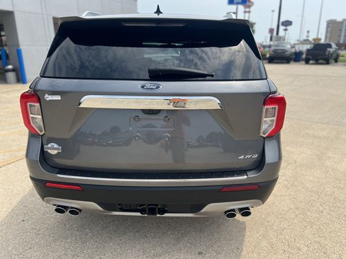 Used 2023 Ford Explorer King Ranch w/ Technology Package AWD/4WD image 7