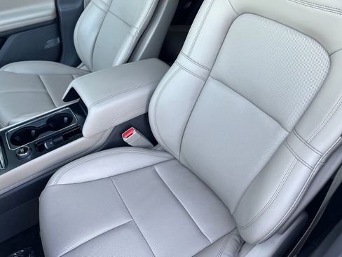 Used 2022 Lincoln Corsair FWD w/ Equipment Group 101A image 14