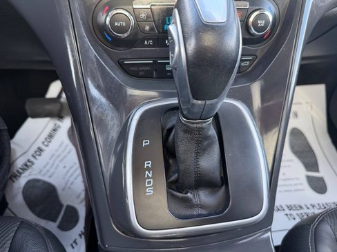 Used 2013 Ford Escape Titanium w/ Parking Technology Pkg FWD image 22