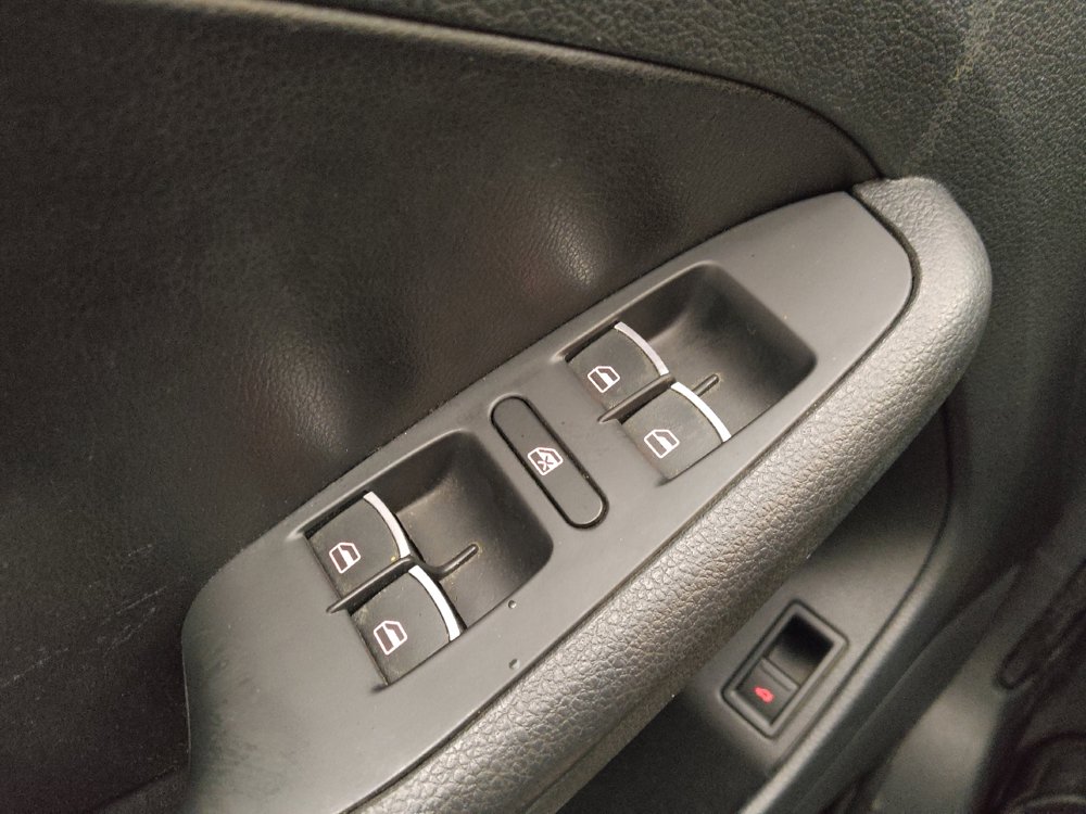 Used 2014 Volkswagen Jetta GLI Autobahn FWD image 27