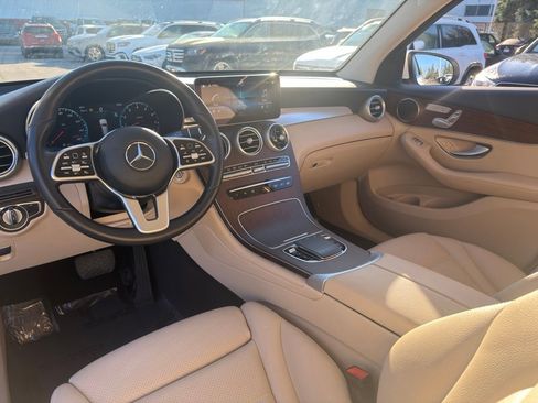 Used 2022 Mercedes-Benz GLC 300 4MATIC image 14
