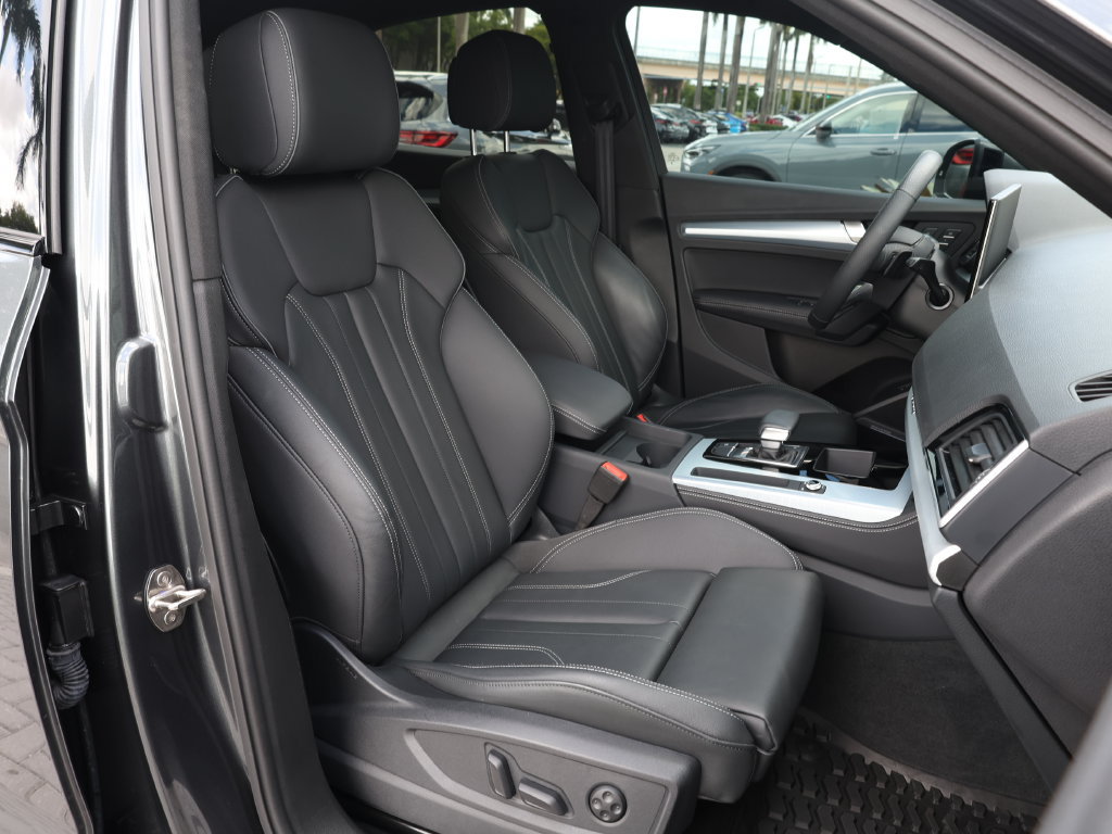 Used 2024 Audi Q5 2.0T Premium Plus AWD/4WD image 23
