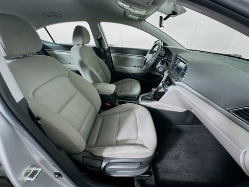 Used 2018 Hyundai Elantra SEL FWD image 29