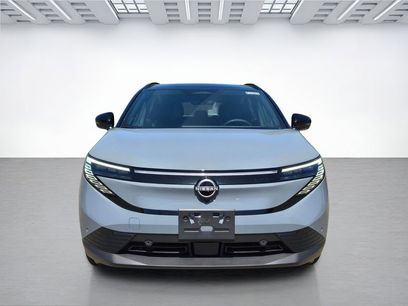 New 2026 Nissan Leaf Platinum+ w/ Cargo Package (Platinum+)