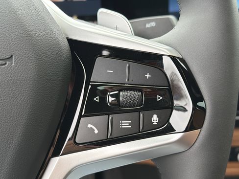 New 2026 BMW 330i Sedan w/ Premium Package image 11