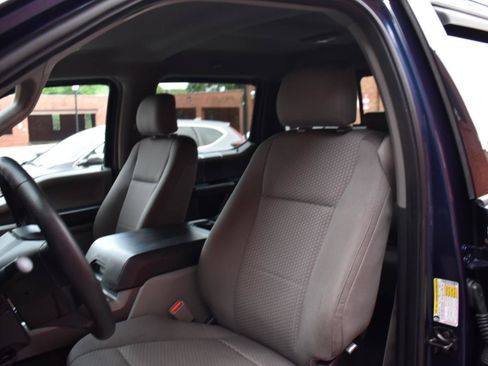 Used 2015 Ford F150 XLT w/ Equipment Group 302A Luxury AWD/4WD image 13