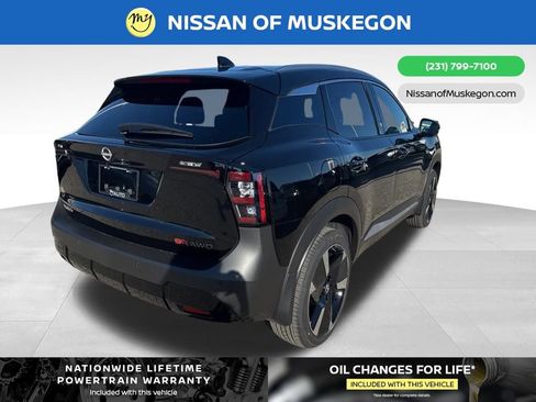 New 2026 Nissan Kicks SR w/ SR Premium Package image 7