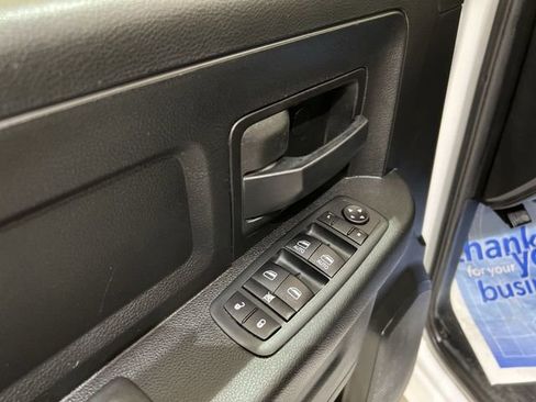 Used 2020 RAM 1500 Tradesman w/ Chrome Appearance Group RWD image 20