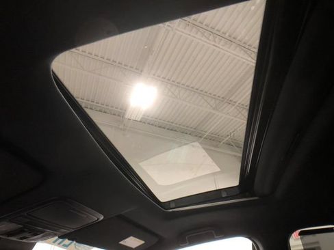 Used 2023 Honda Passport TrailSport image 32