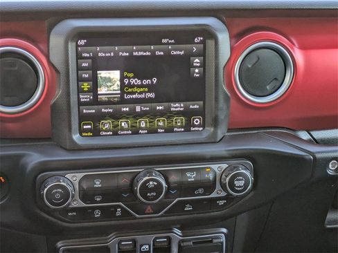 Used 2023 Jeep Wrangler Unlimited Rubicon image 19