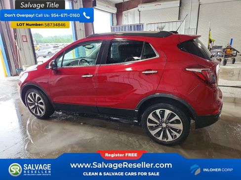 Used 2018 Buick Encore Essence FWD image 3