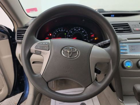 Used 2008 Toyota Camry LE image 29