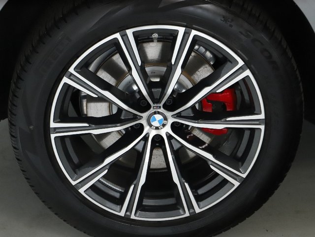 Used 2026 BMW X5 M60i AWD/4WD image 14