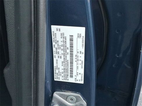 Used 2018 Ford Escape SEL image 31