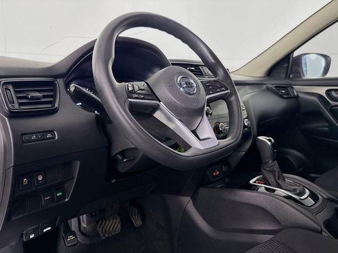 Used 2020 Nissan Rogue Sport S w/ Appearance Package image 21