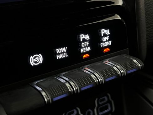 Used 2024 RAM 2500 Rebel image 24