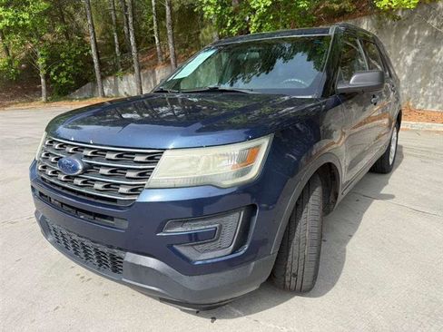 Used 2016 Ford Explorer FWD image 4