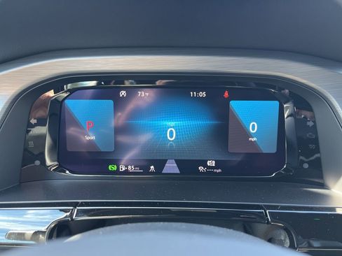 New 2026 Volkswagen Atlas Cross Sport SE image 16