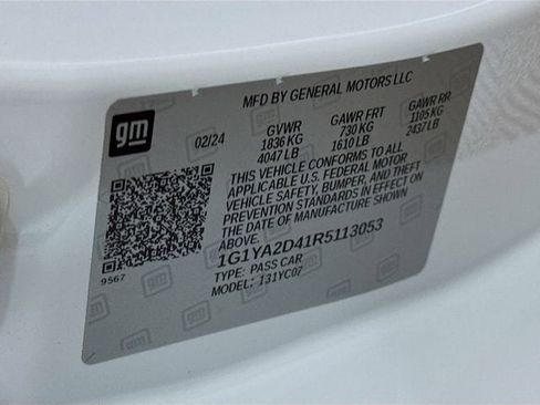 Used 2024 Chevrolet Corvette Stingray Coupe w/ Z51 Performance Package image 29