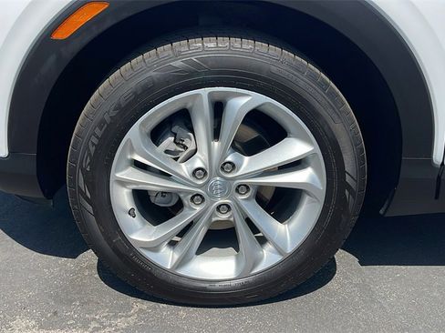 Used 2022 Buick Encore GX Preferred image 9