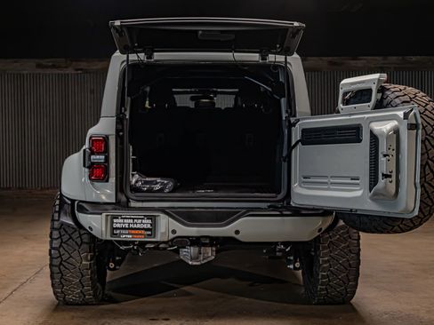 Used 2024 Ford Bronco Raptor AWD/4WD image 9